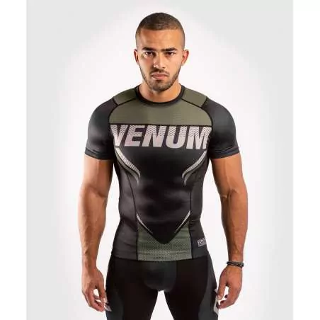 Rashguard MMA Venum ein FC Auswirkungen negro/khaki