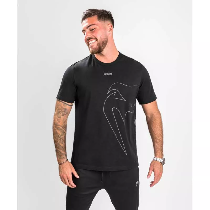 Camiseta Venum giant connect (negra)